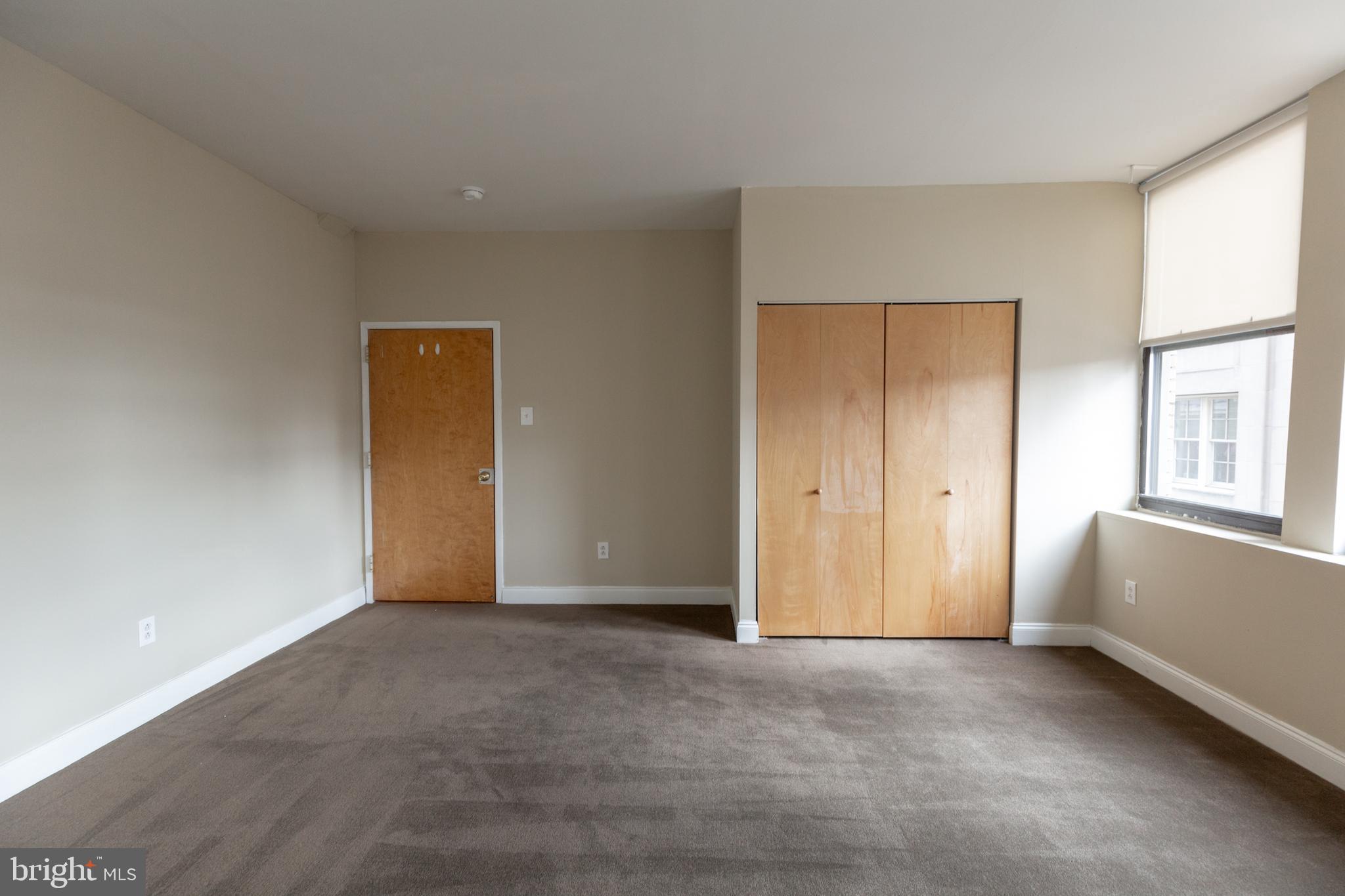 220 South 16th Street, Unit 802 Philadelphia, PA 19102 - Photo 38 of 40