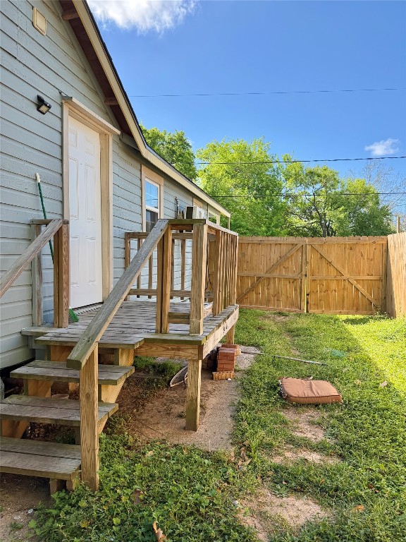 322 Hays Road Oyster Creek, TX 77541 - Photo 23 of 25