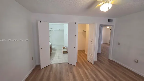 $2,400 | 15051 Southwest 103rd Lane, Unit 4107, Miami, FL 33196