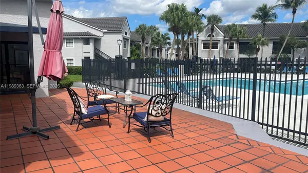 $2,400 | 15051 Southwest 103rd Lane, Unit 4107, Miami, FL 33196