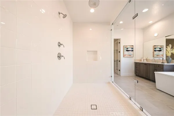 $2,648,000 | 12060 Red Hawk Lane, Porter Ranch, CA 91326