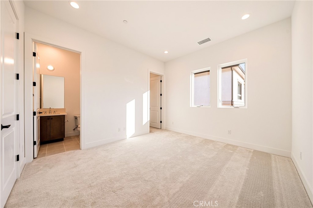 12060 Red Hawk Lane Porter Ranch, CA 91326 - Photo 29 of 46
