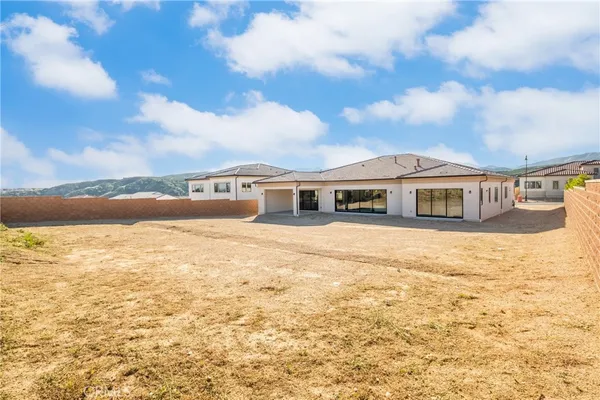 $2,648,000 | 12060 Red Hawk Lane, Porter Ranch, CA 91326