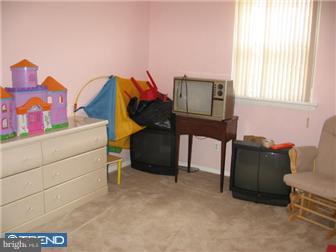 5239 Bay Road Bensalem, PA 19020 - Photo 9 of 12 Bedroom 2