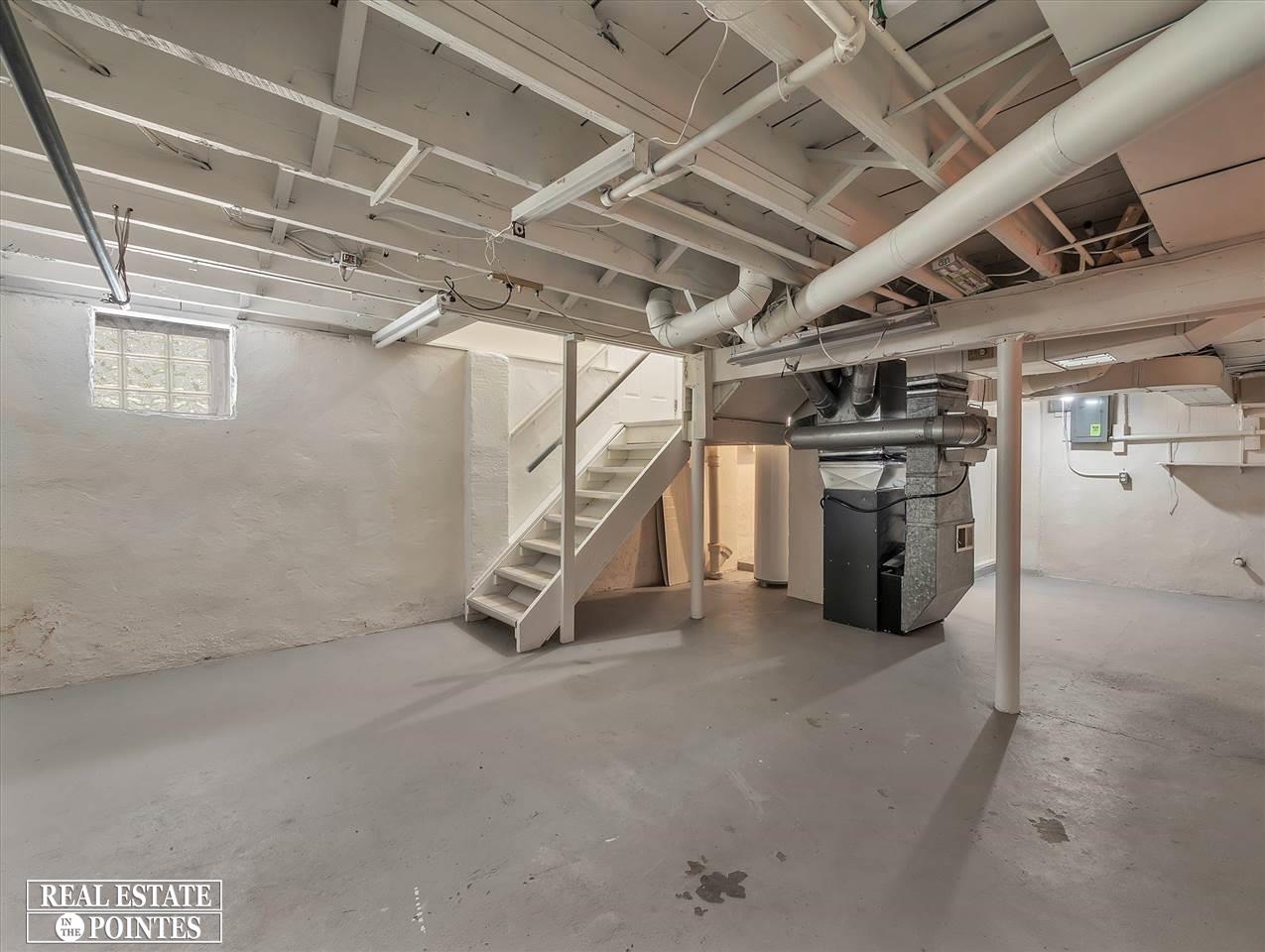 289 Ridgemont Road Grosse Pointe Farms, MI 48236 - Photo 37 of 50