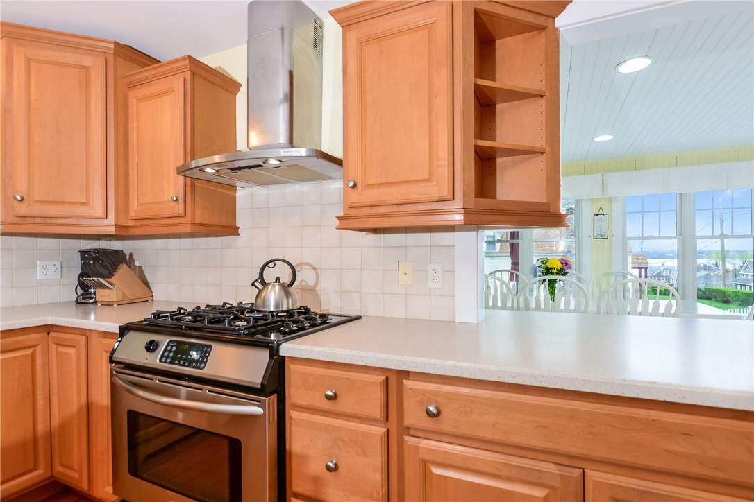 60 Onondega Road Narragansett, RI 02882 - Photo 11 of 40 Gallery Image 11