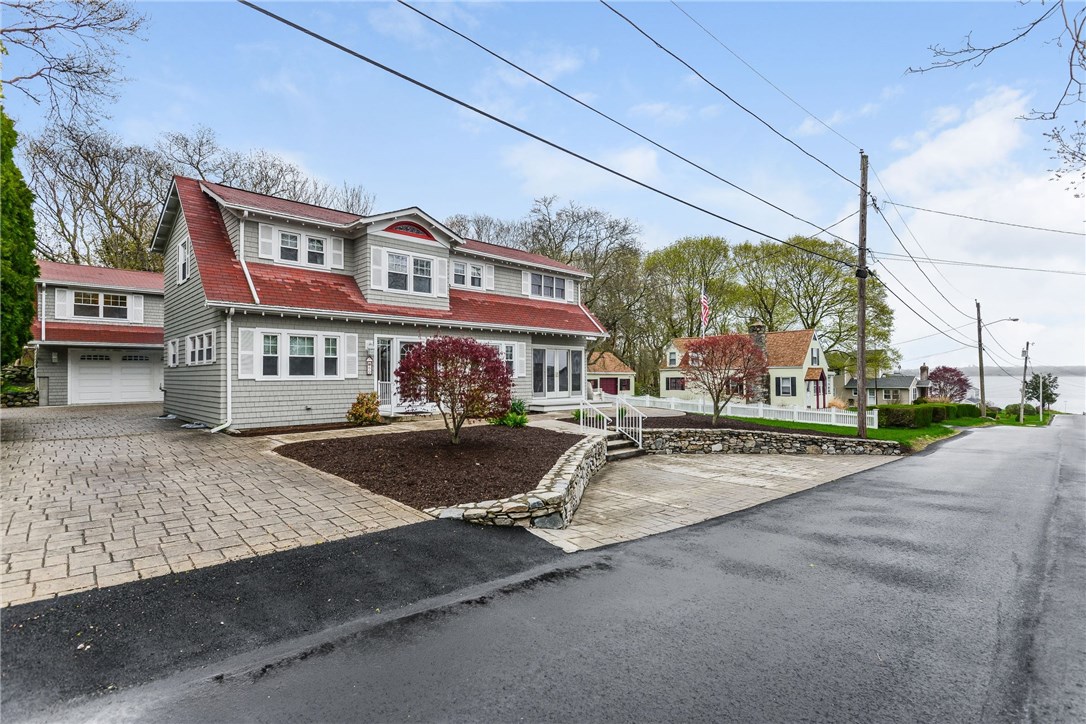 60 Onondega Road Narragansett, RI 02882 - Photo 3 of 40 Gallery Image 3