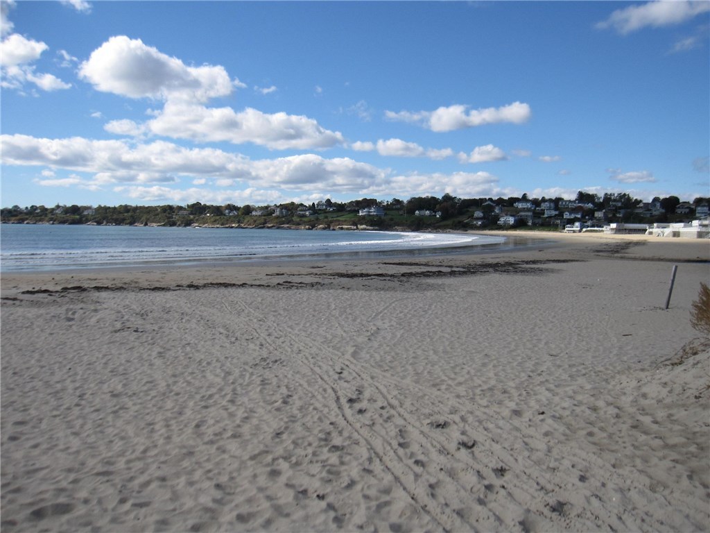 60 Onondega Road Narragansett, RI 02882 - Photo 36 of 40 Kelly Beach Private for Bonnet residents