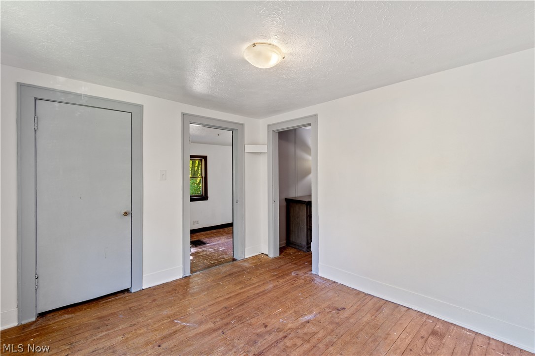 2855 Kendall Road Akron, OH 44321 - Photo 19 of 29 upstairs largest room with two big closets