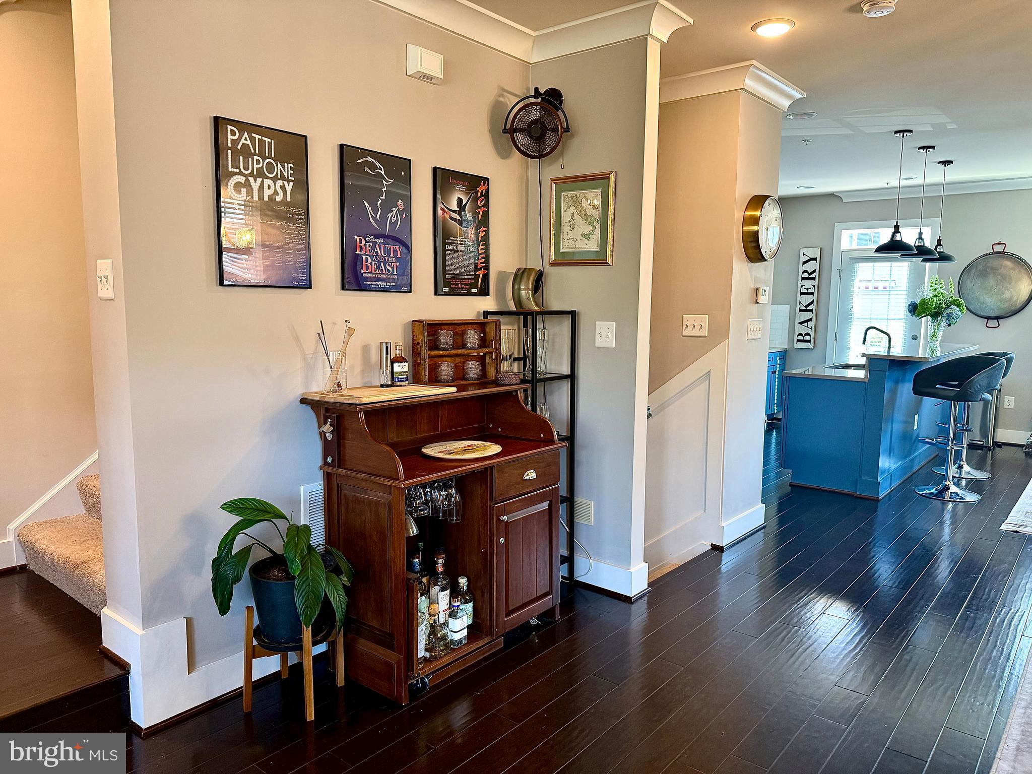 120 Waterline Court Annapolis, MD 21401 - Photo 17 of 38 a living room with furniture and wooden floor