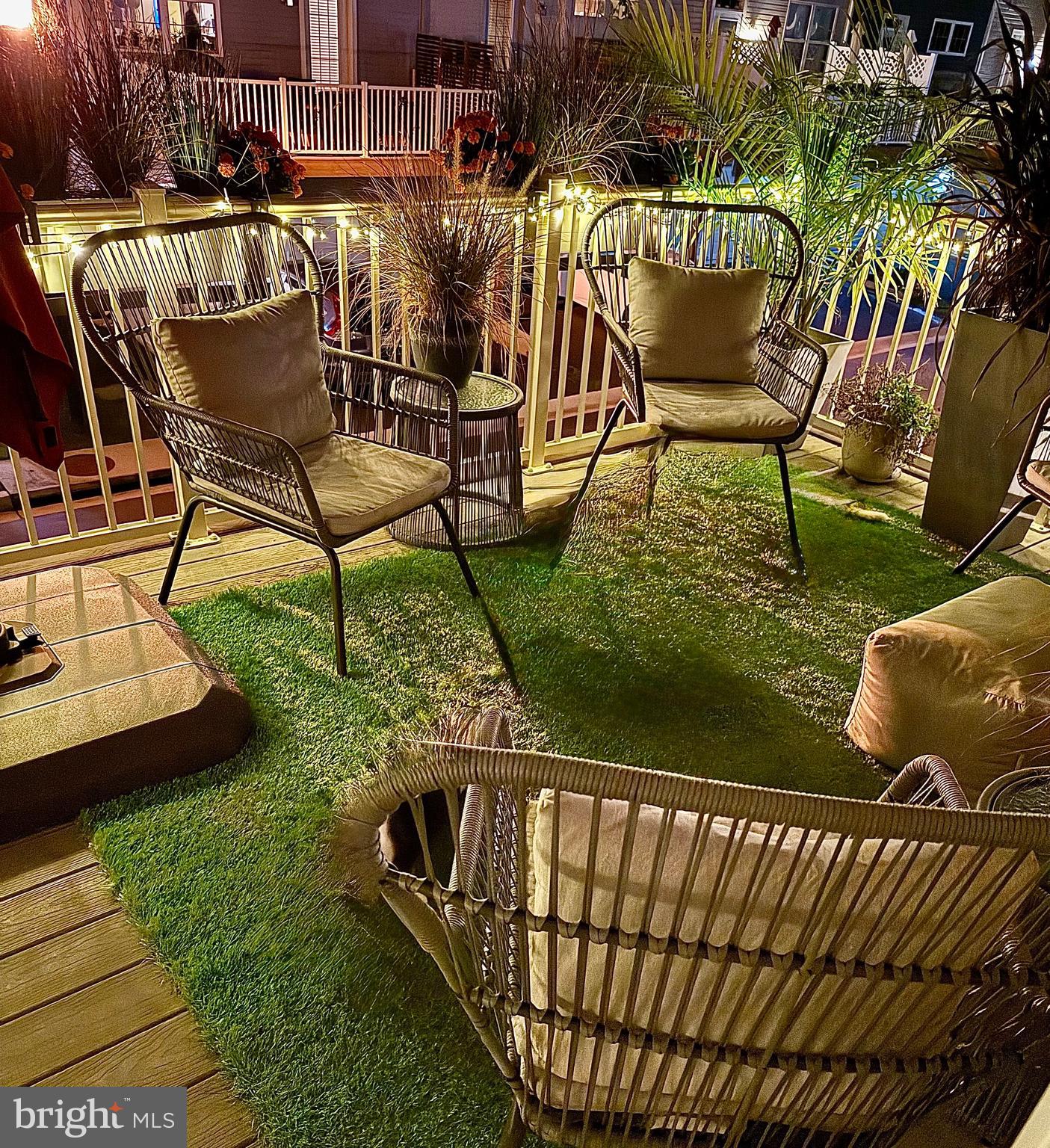 120 Waterline Court Annapolis, MD 21401 - Photo 35 of 38 a view of a chairs and table in the patio