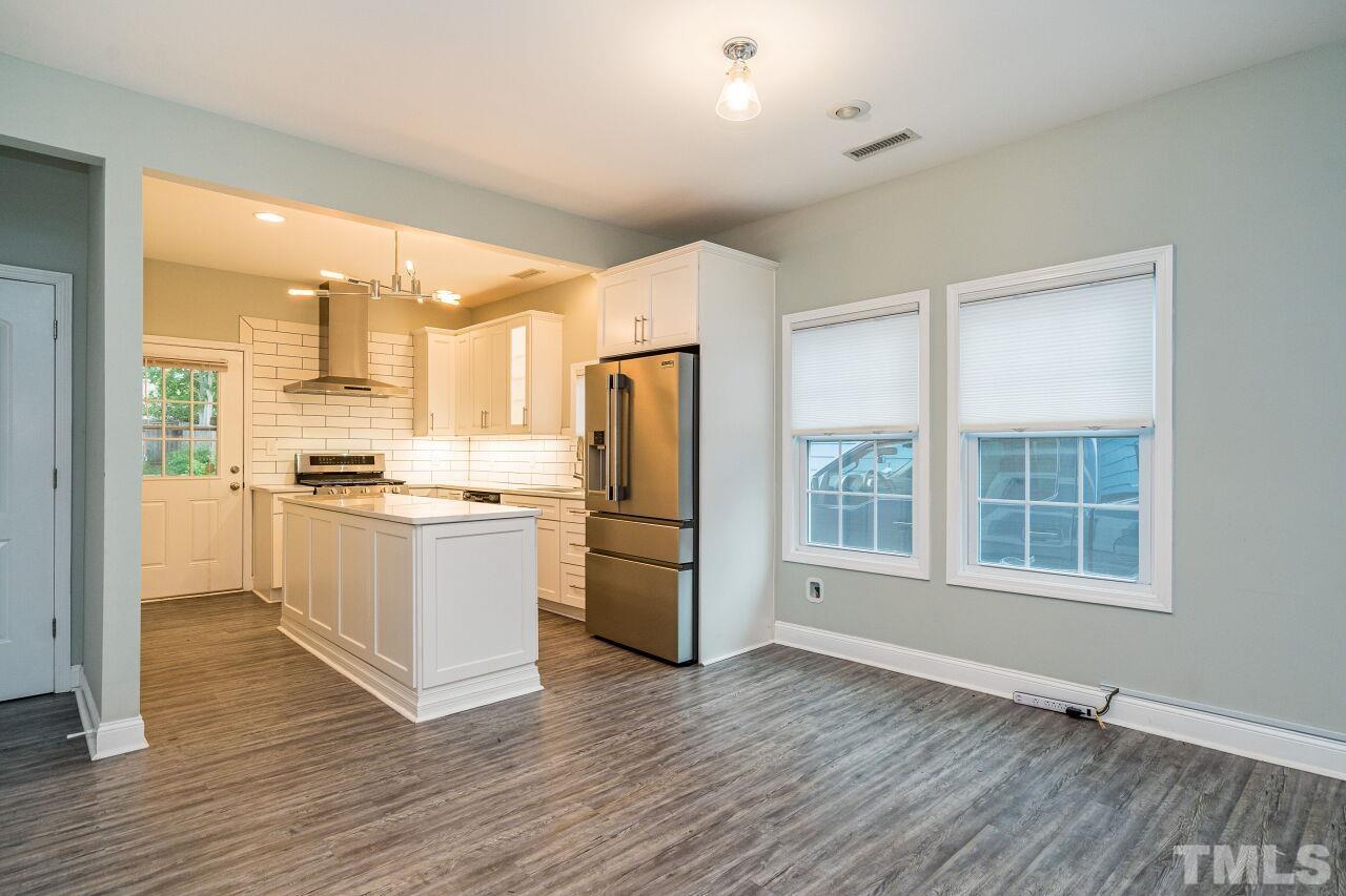 547 East Lenoir Street Raleigh, NC 27601 - Photo 8 of 24 Gallery Image 8