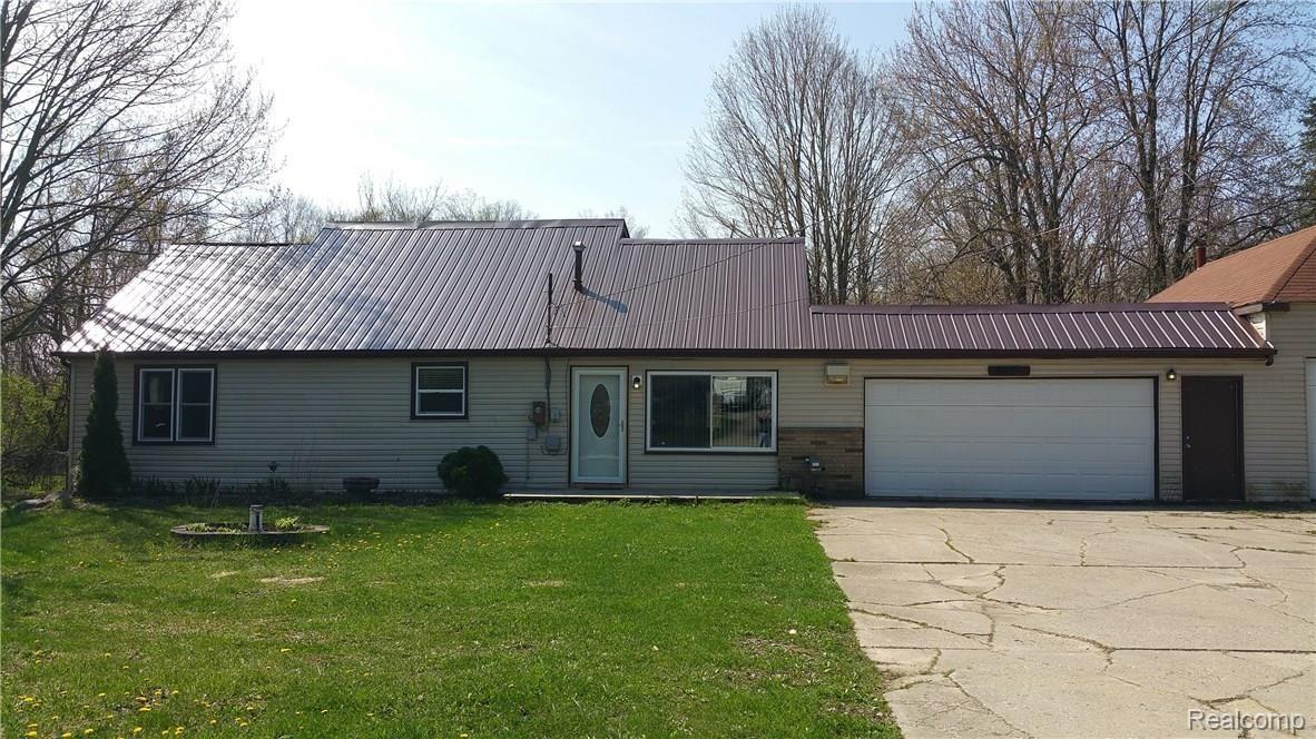 5297 Hammond Road Lapeer, MI 48446 - Photo 1 of 43 20180506_110044.jpg