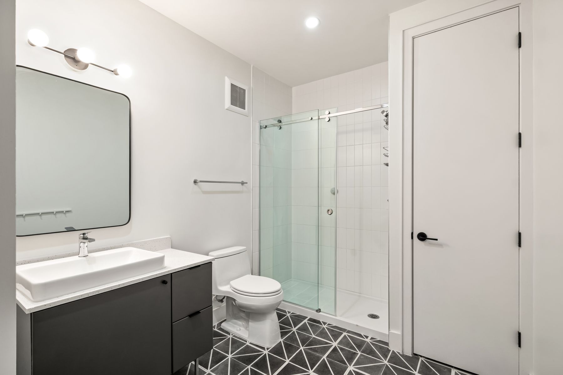 2709 East 5th Street, Unit 2203 Austin, TX 78702 - Photo 9 of 18