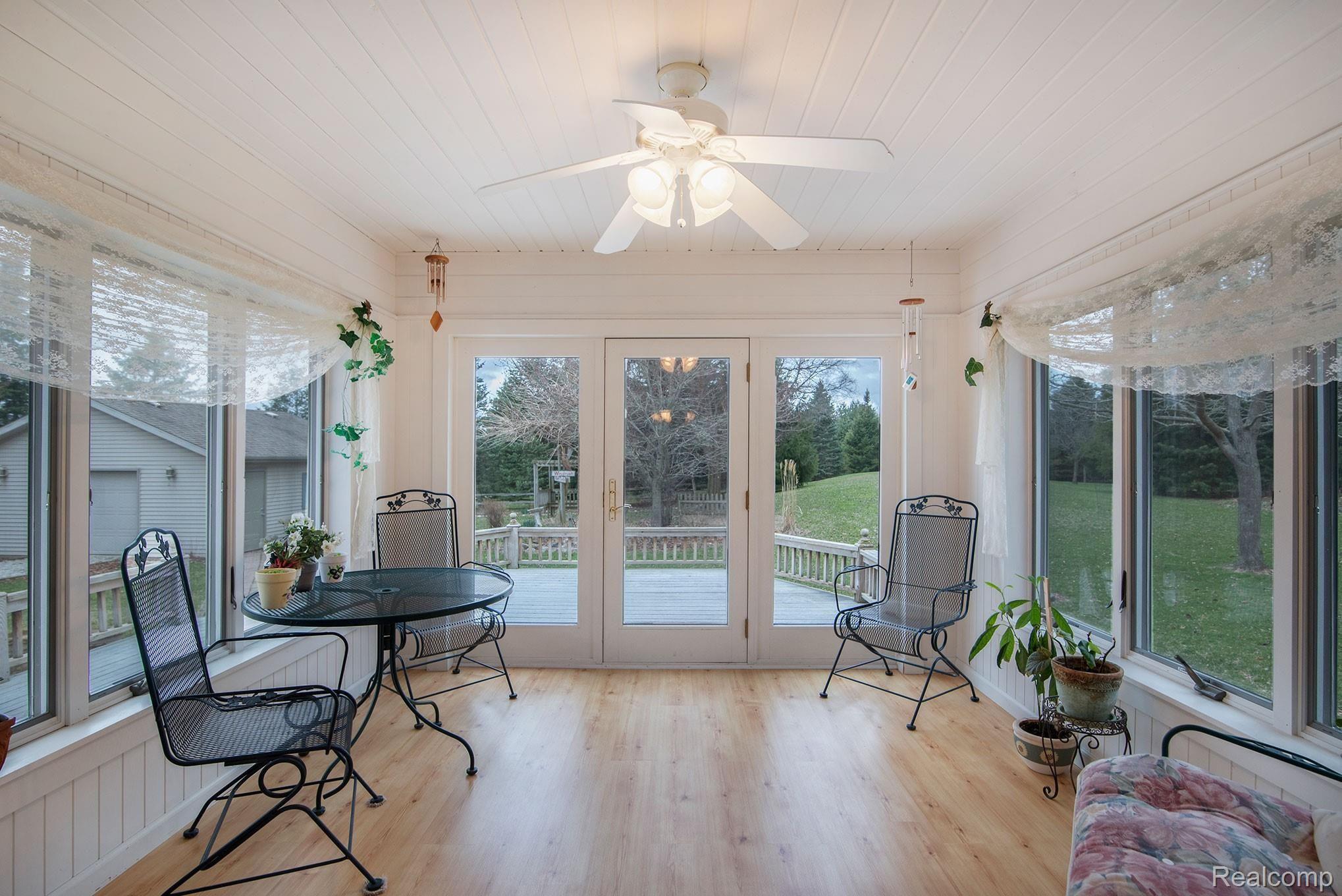 13400 Center Road Bath, MI 48808 - Photo 20 of 53 DSC_6124.jpg