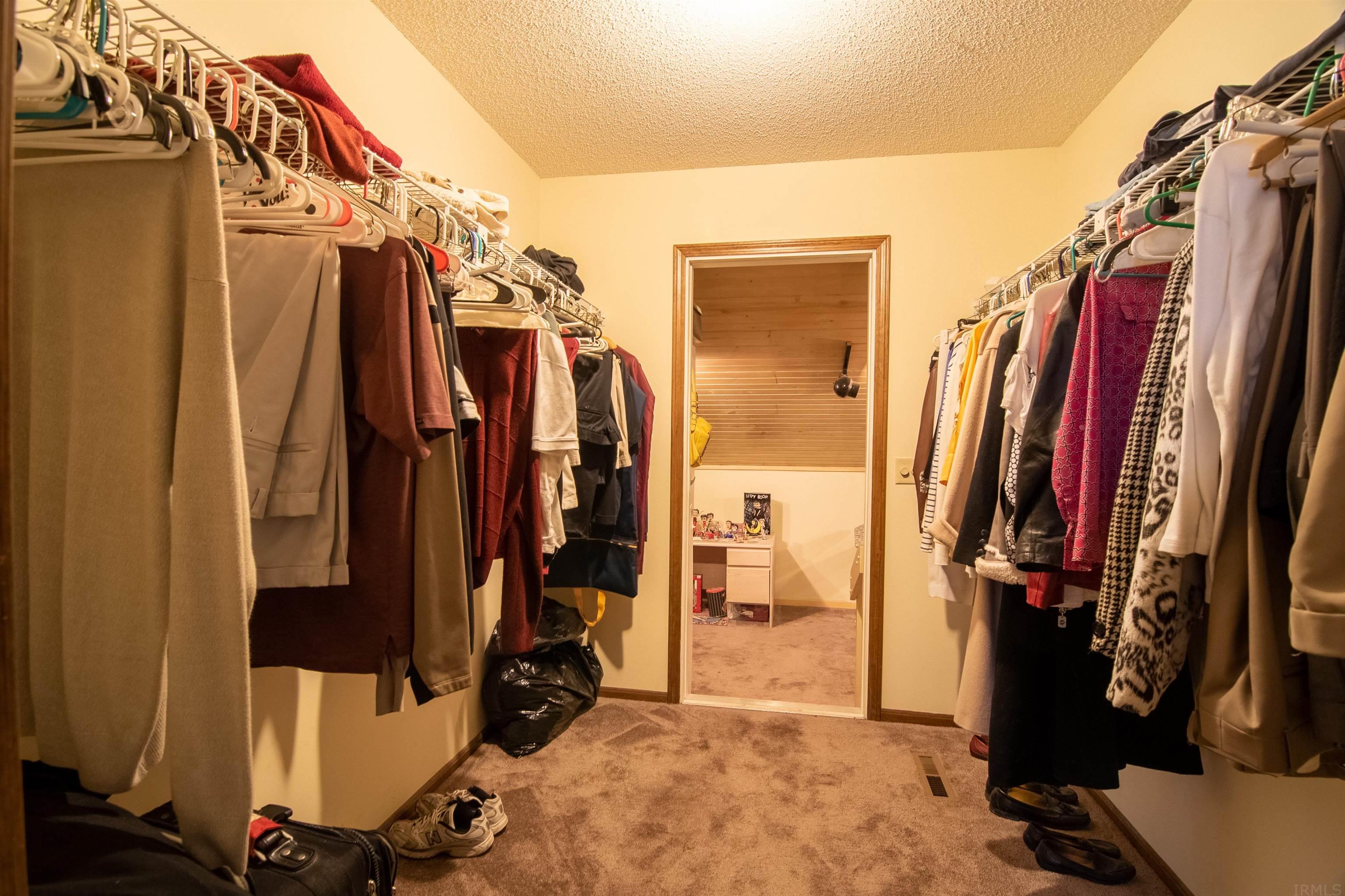 2521 Kingston Point Fort Wayne, IN 46815 - Photo 20 of 28