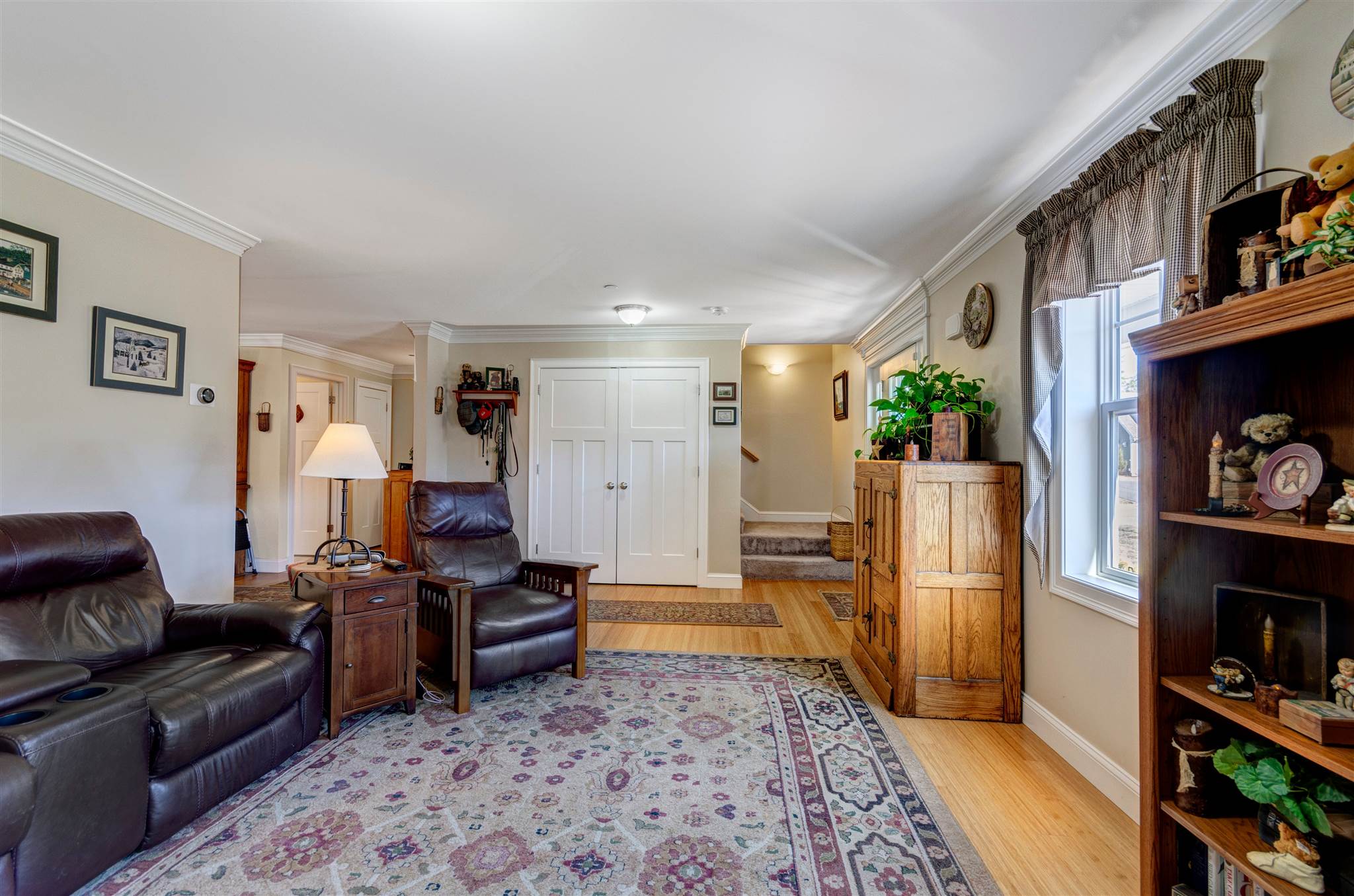 232 Villager Road Chester, NH 03036 - Photo 4 of 33 Gallery Image 4