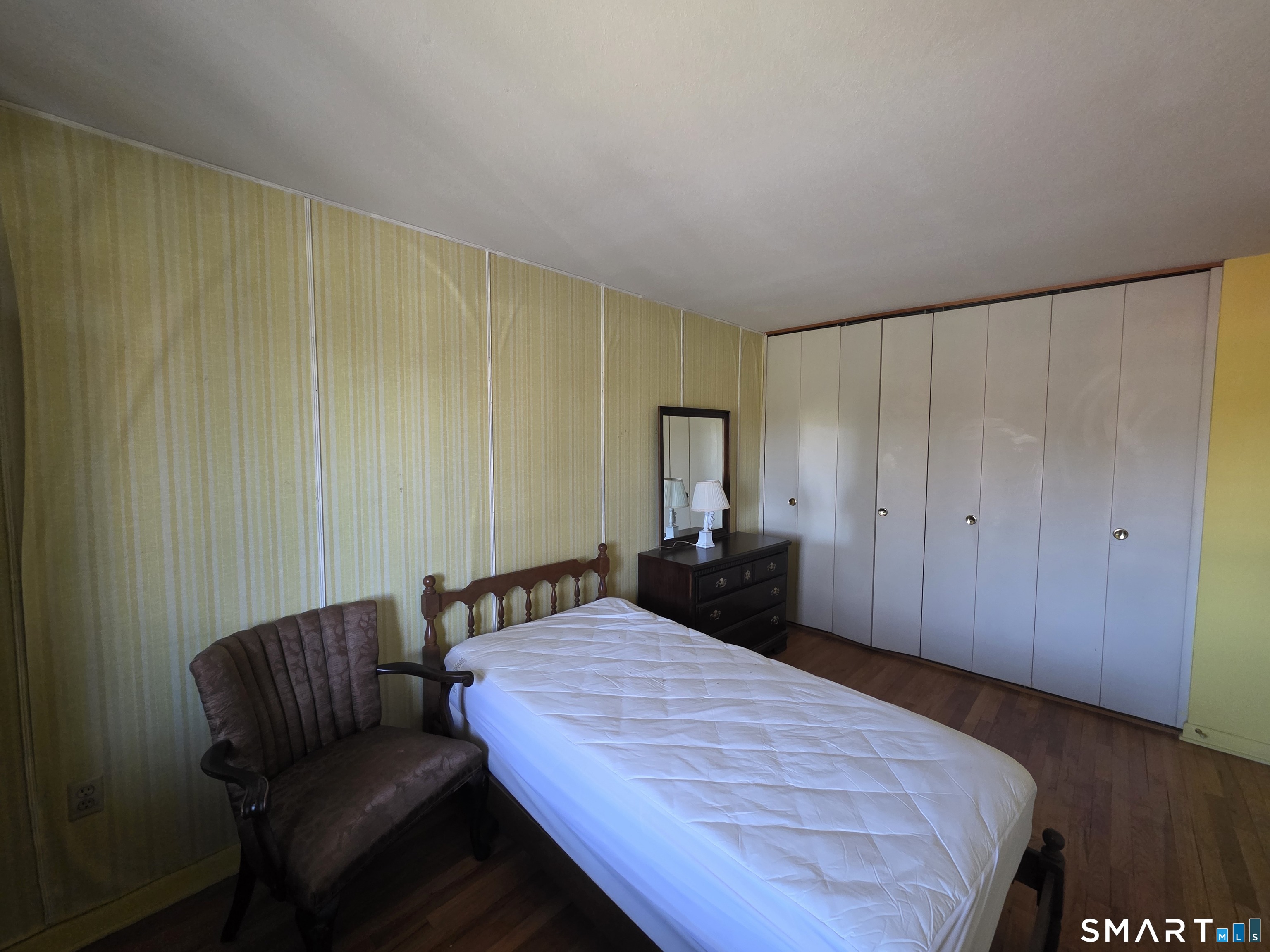 275 Centerbrook Road Hamden, CT 06518 - Photo 10 of 13