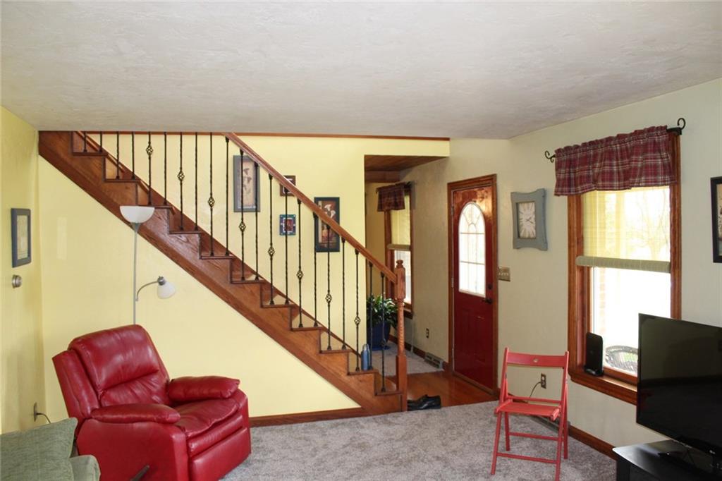 157 Dreher Road Butler, PA 16002 - Photo 5 of 24