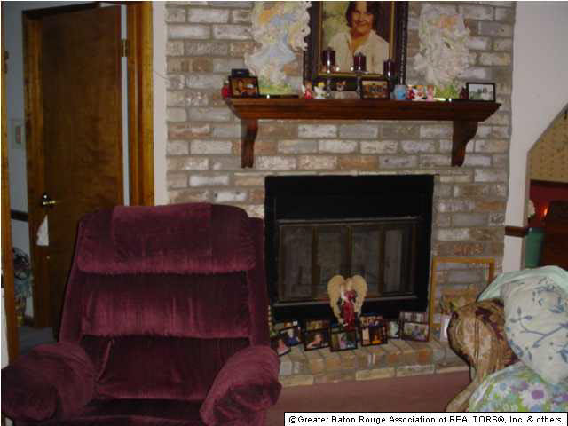 11090 Gate Way Drive Baton Rouge, LA 70818 - Photo 5 of 6 Gallery Image 5