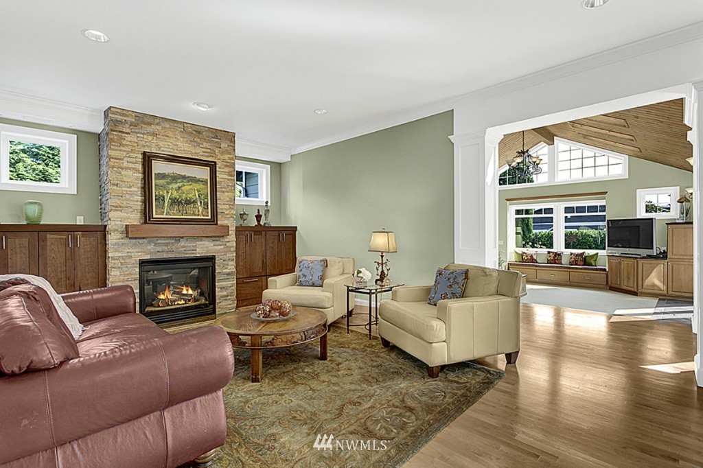 4434 Ferncroft Road Mercer Island, WA 98040 - Photo 8 of 15