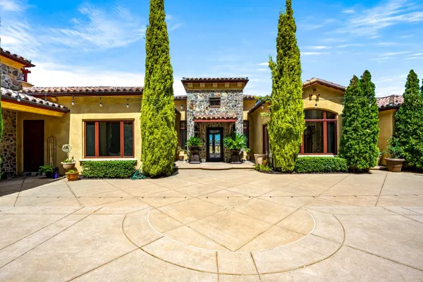 $2,995,000 | 721 Shoreline Pointe, El Dorado Hills, CA 95762