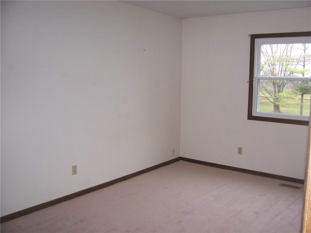8840 5 Points Road Indianapolis, IN 46237 - Photo 12 of 17 Gallery Image 12