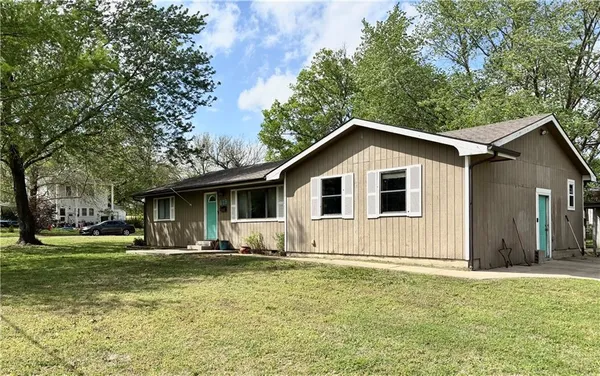 $149,000 | 419 West 8th Street, Fort Scott, KS 66701