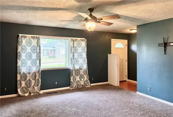 $149,000 | 419 West 8th Street, Fort Scott, KS 66701