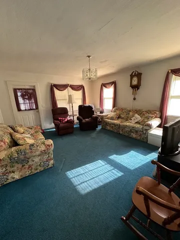 $69,900 | 25 North Walnut Street, Tamaroa, IL 62888