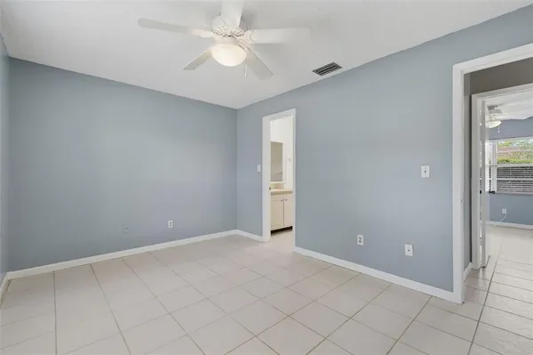 $2,100 | 9992 86th Street, Seminole, FL 33777