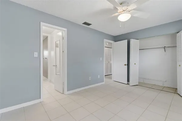 $2,100 | 9992 86th Street, Seminole, FL 33777
