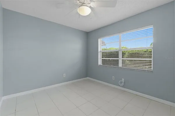 $2,100 | 9992 86th Street, Seminole, FL 33777