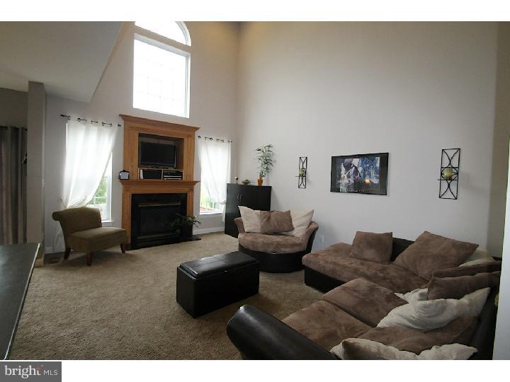 76 Chapel Hill Road Mount Laurel, NJ 08054 - Photo 8 of 25 Family Room