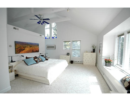 232 Virginia Road Concord, MA 01742 - Photo 14 of 27 Gallery Image 14