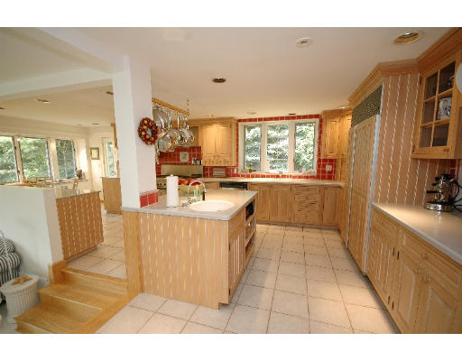 232 Virginia Road Concord, MA 01742 - Photo 3 of 27 Gallery Image 3