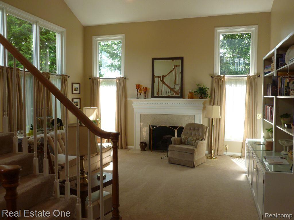 Living Room with Gas Fireplace