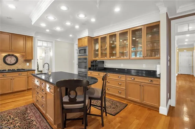 $1,490,000 | 5 Sail View Cove, Greensboro, NC 27455