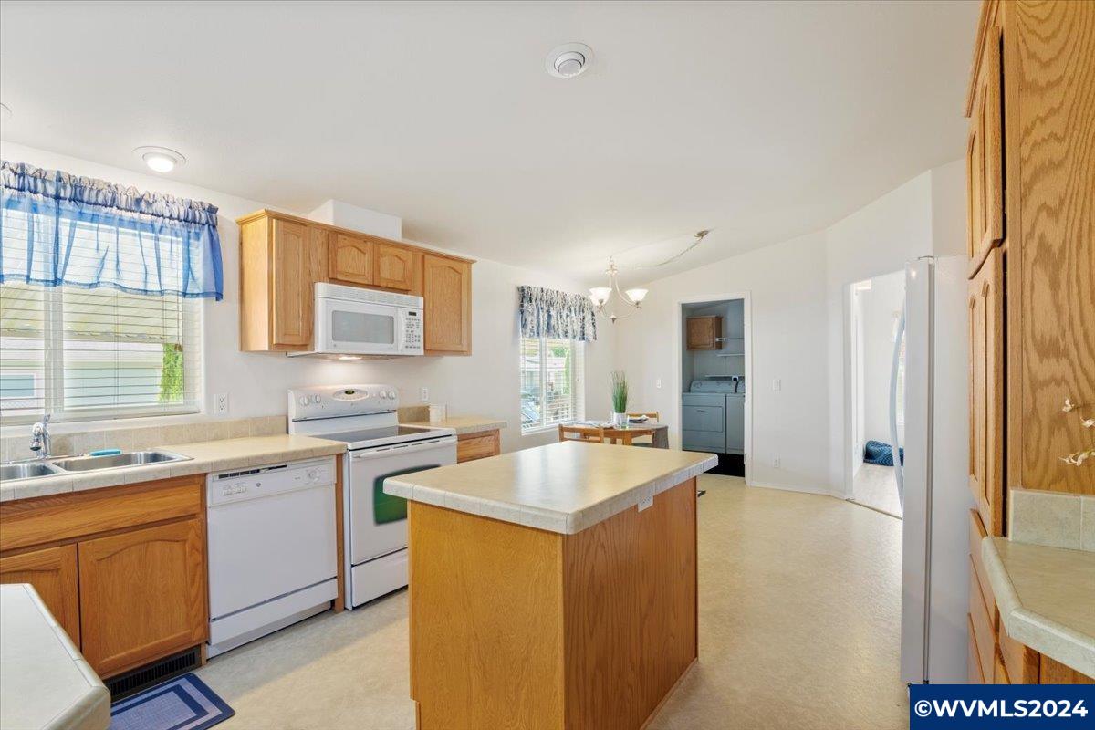 1630 Wallace Road Northwest, Unit 47 Salem, OR 97304 - Photo 15 of 38