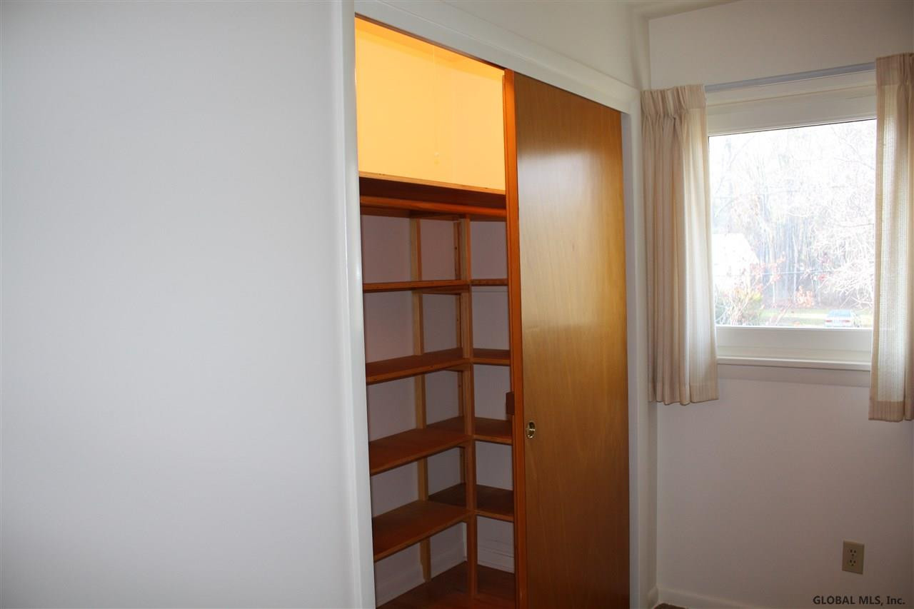1028 Hickory Road Niskayuna, NY 12309 - Photo 20 of 25 Photo 20