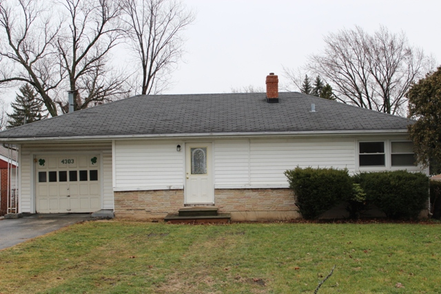 4303 West Crystal Lake Road McHenry, IL 60050 - Photo 1 of 11 Gallery Image 1