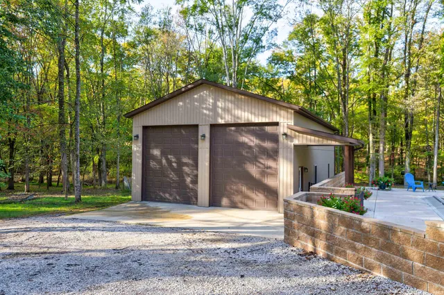 $925,000 | 9756 Cedar Hill Court, Evansville, IN 47710