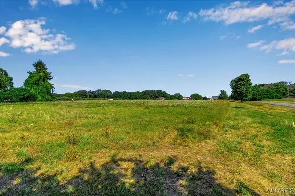 $89,000 | 6623 North Road, Unit E, Appleton, NY 14008