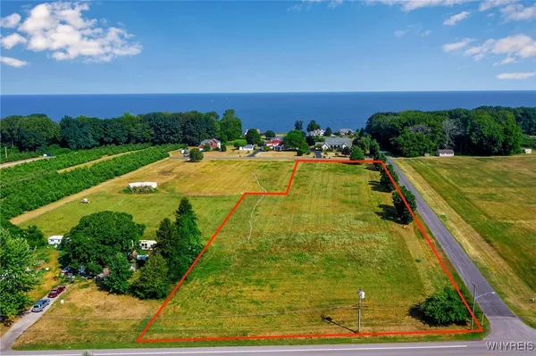 $89,000 | 6623 North Road, Unit E, Appleton, NY 14008