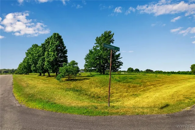 $89,000 | 6623 North Road, Unit E, Appleton, NY 14008