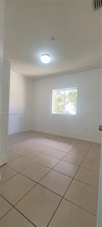 $2,150 | 50 East 21st Street, Unit 202, Hialeah, FL 33010