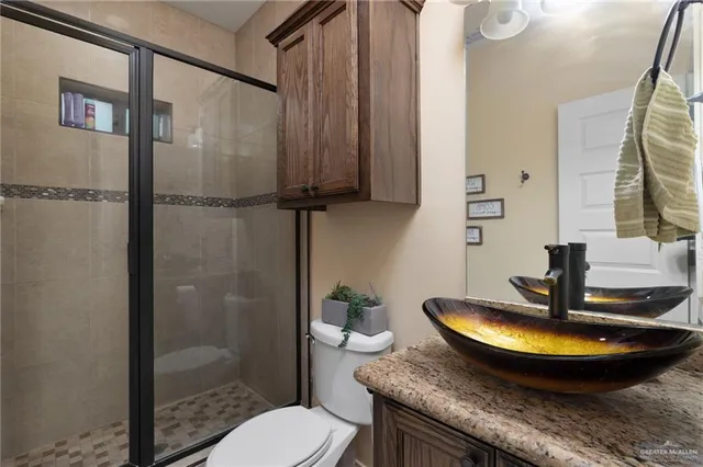 $2,150 | 809 Samaria Street, Weslaco, TX 78596