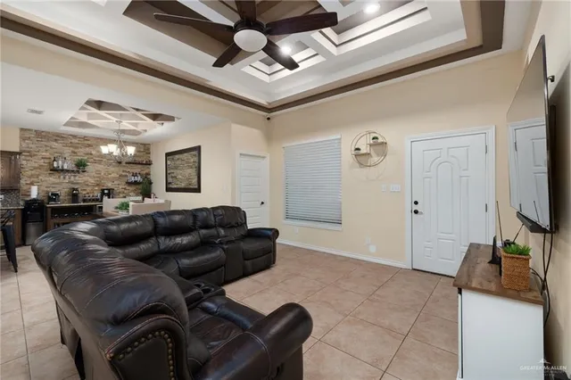 $2,150 | 809 Samaria Street, Weslaco, TX 78596