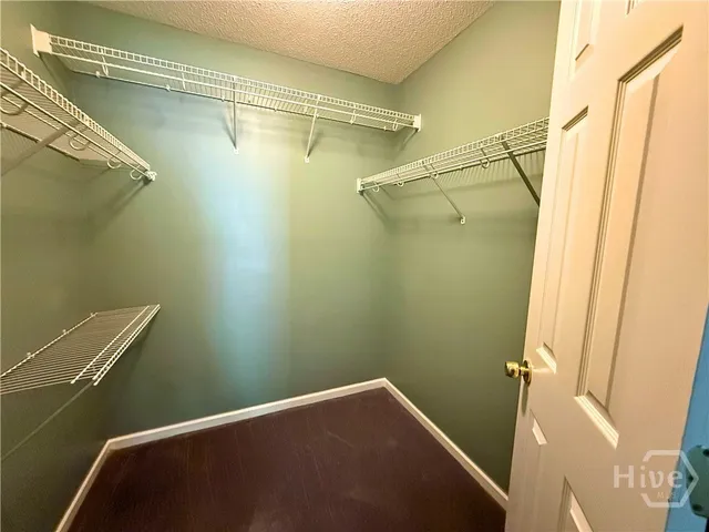 $2,200 | 144 Mills Run Drive, Savannah, GA 31405