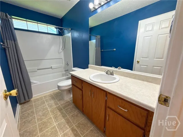 $2,200 | 144 Mills Run Drive, Savannah, GA 31405